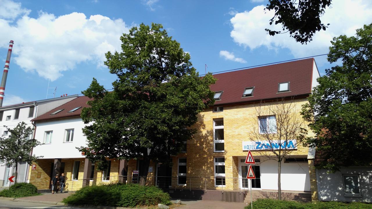 Hotel Zannam Brünn Exterior foto